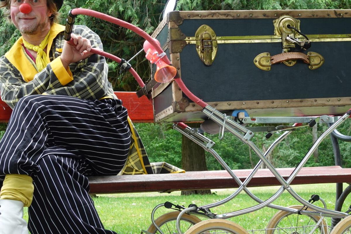 Detské divadlo v Sade na Studničkách: CONCERTO CLOWNICO