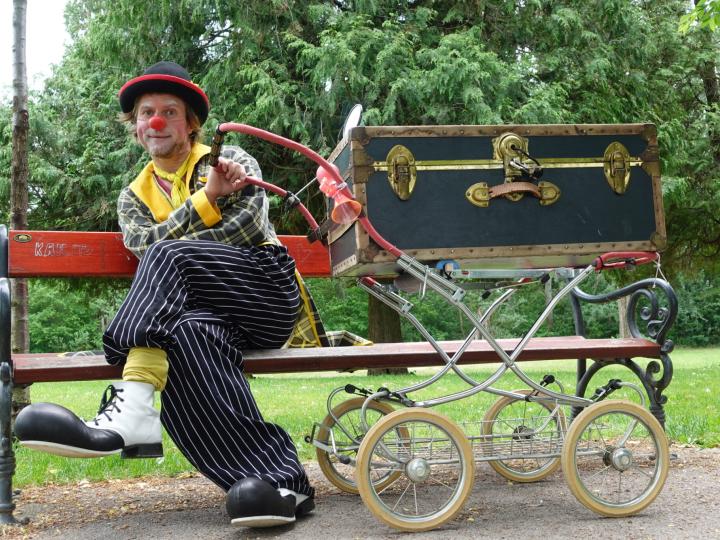 Detské divadlo v Sade na Studničkách: CONCERTO CLOWNICO