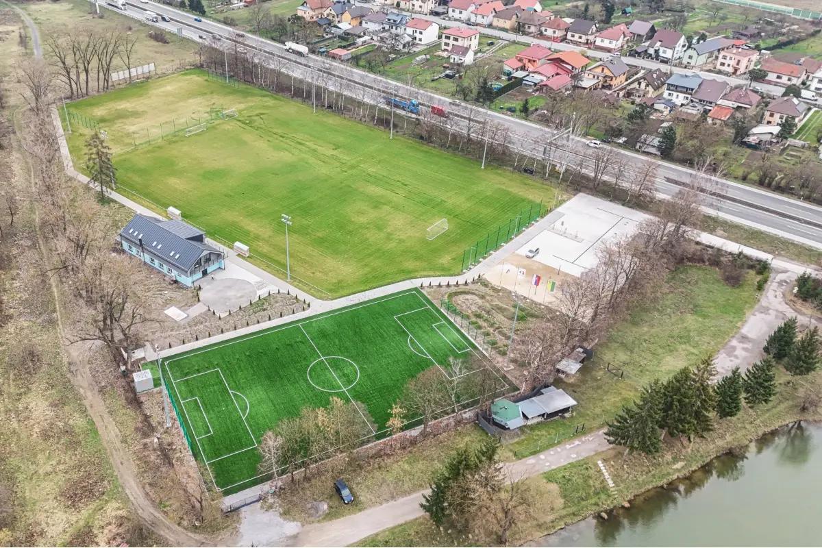 Verejné stretnutie k futbalovému ihrisku v Brodne